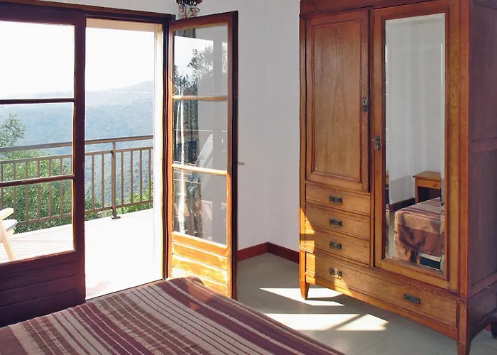 Aloes By Interhome *